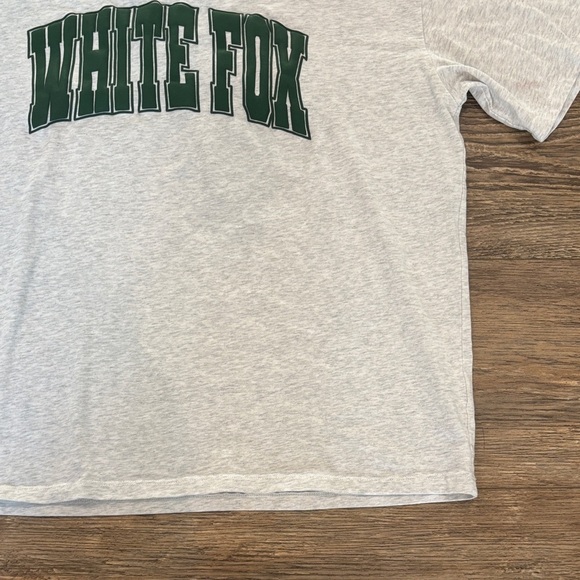 White Fox Decade Classics Varsity Oversized Tee Grey Marle Women's Size L / XL - Picture 4 of 10